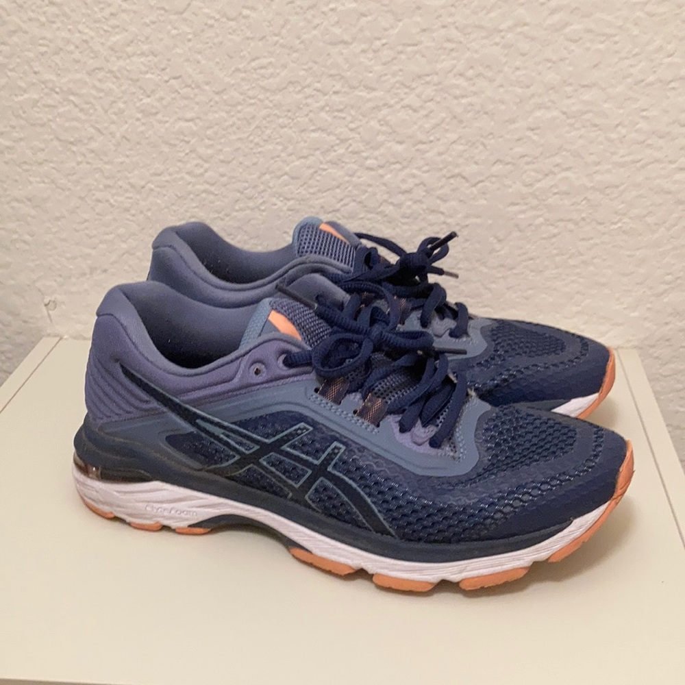 ASICS women’s running shoes Size 7.5 navy blue/coral pink